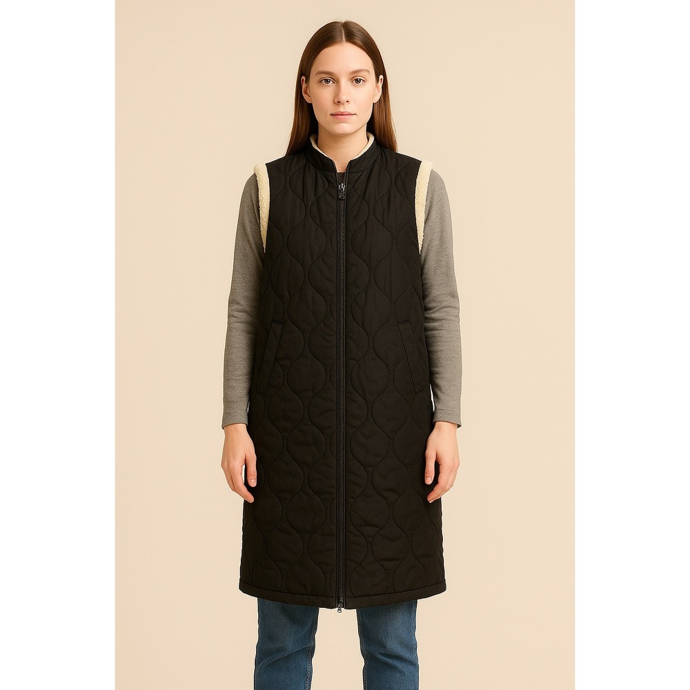 Apricot Womens Black Quilted Sherpa Longline Reversible Vest 10